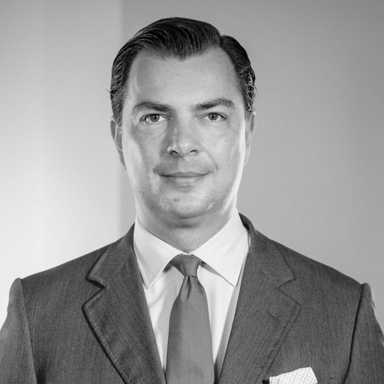 Real world case study it leaders reinventing as a strategic business partner 08 picture